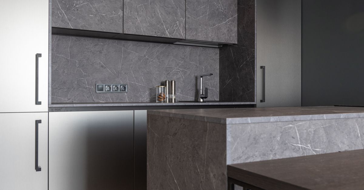 Strategies for Treating Mold Stains on Your Kitchen Benchtops